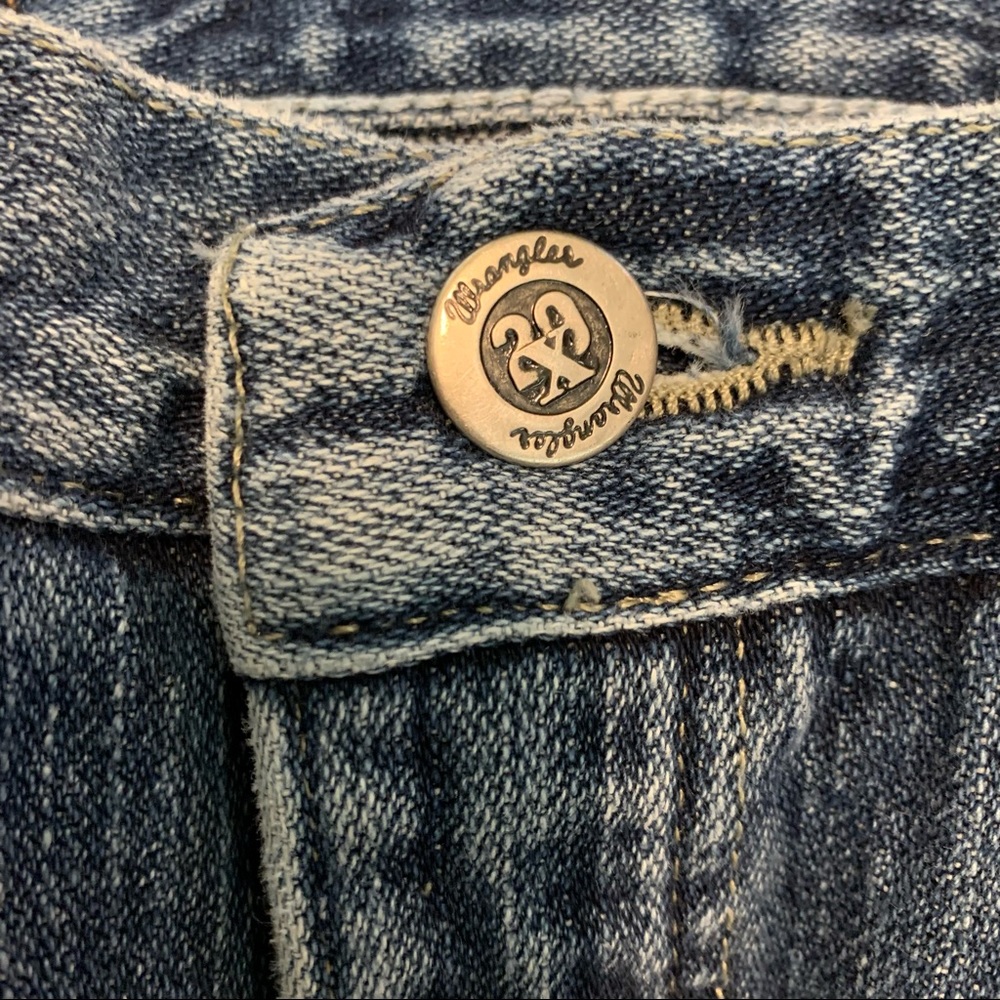 Wrangler 20x women’s blue jeans 9/10 x 34 - Picture 8 of 11